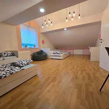 Apartment Hisa Pod Gozdom Ljubljana