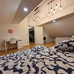 Apartamento Hisa Pod Gozdom *