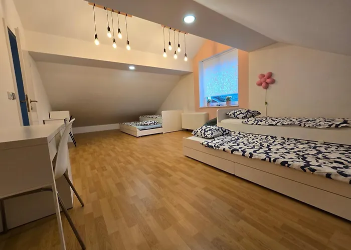 Hisa Pod Gozdom Lublaň